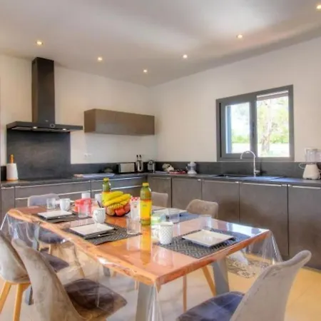 Stella Avec Piscine Entre Et Riviere Βίλα Vardiola