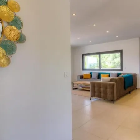 Stella Avec Piscine Entre Et Riviere *