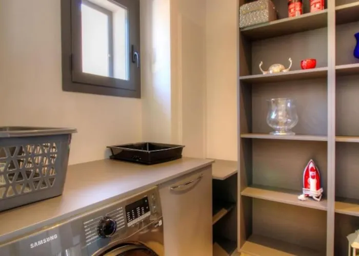 Stella Avec Piscine Entre Et Riviere Villa Vardiola