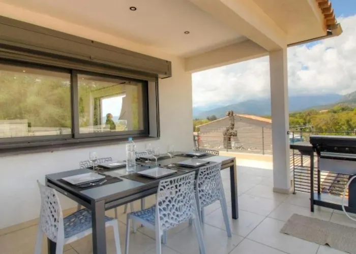 Stella Avec Piscine Entre Et Riviere * Vardiola